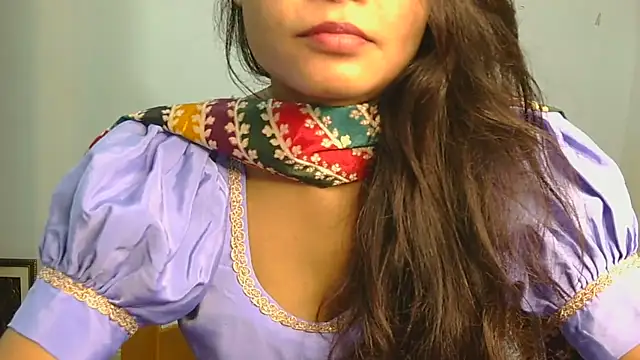 Aarti misty71 online show from April 18, 5:22 am