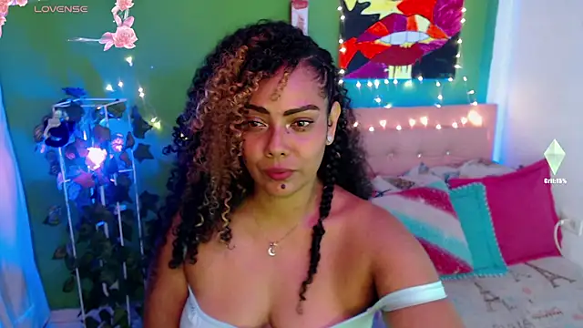 Snapshot of katherinnyazz chatting on September 22, 3:08 am katherinnyazz online show from September 22, 3:08 am