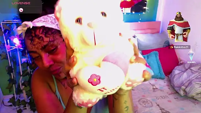 Snapshot of katherinnyazz chatting on October 19, 2:07 pm katherinnyazz online show from October 19, 2:07 pm