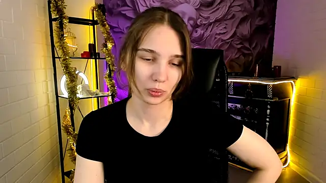 TessaMill online show from December 3, 9:18 am