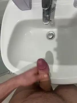 geraldoo007 online show from March 10, 7:52 pm