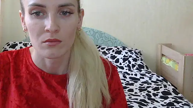 JayeTyler online show from May 7, 5:46 am