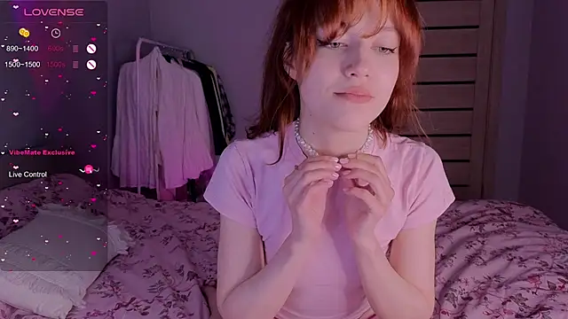  Elen Lilith  online show from May 5, 7:33 pm