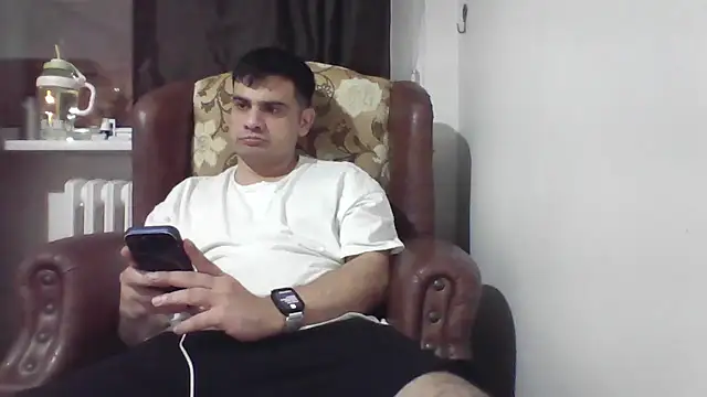 kocasosisli online show from April 4, 9:45 pm