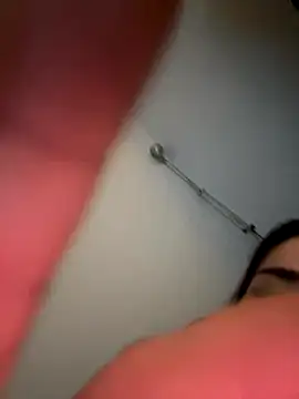 addictedtoari online show from December 4, 3:05 am