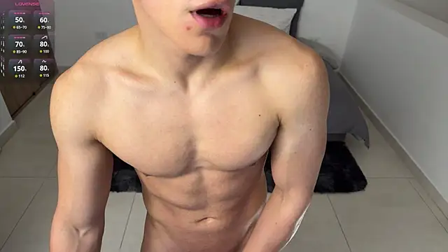 Maxx Lancaster online show from February 13, 3:08 pm