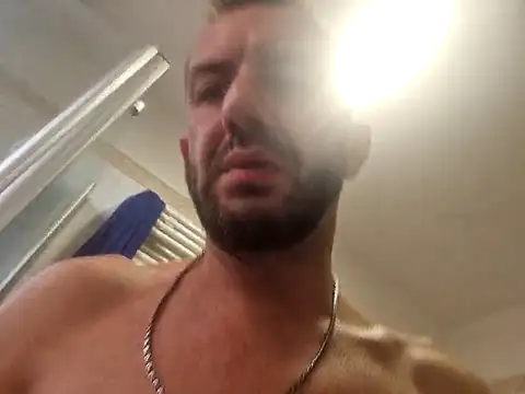 Anere84s online show from September 10, 11:10 am