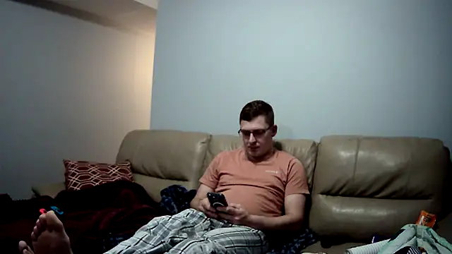 Snapshot of jungleking_88 chatting on February 19, 11:12 pm jungleking 88 online show from February 19, 11:12 pm