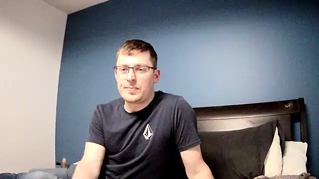 Snapshot of jungleking_88 chatting on February 24, 11:03 pm jungleking 88 online show from February 24, 11:03 pm