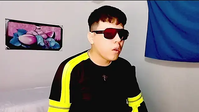 Nickk Wolf online show from May 11, 12:49 am