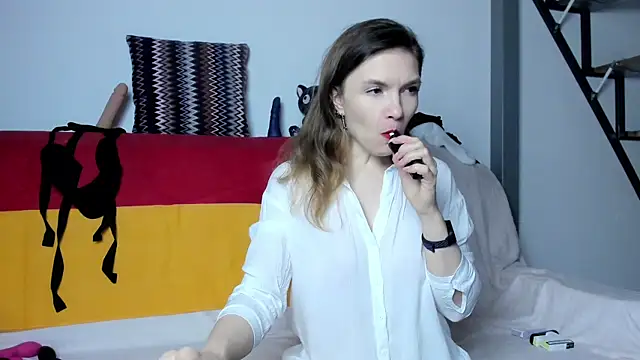 Katherine Twilight online show from February 21, 3:54 pm