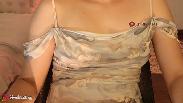 Snapshot of i-scream chatting on October 15, 11:10 am i-scream online show from October 15, 11:10 am