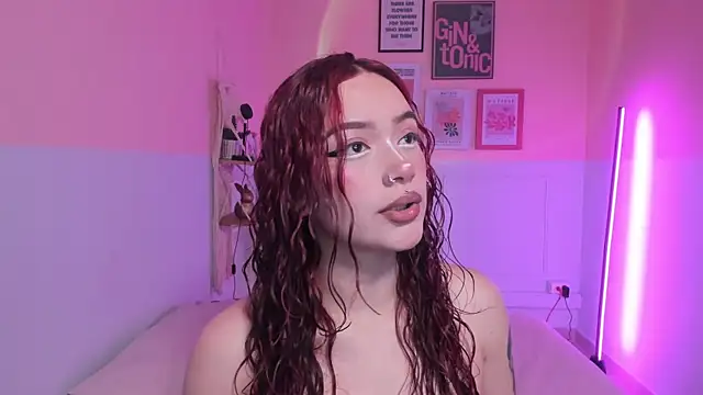 Camila Rivers online show from October 14, 12:17 pm