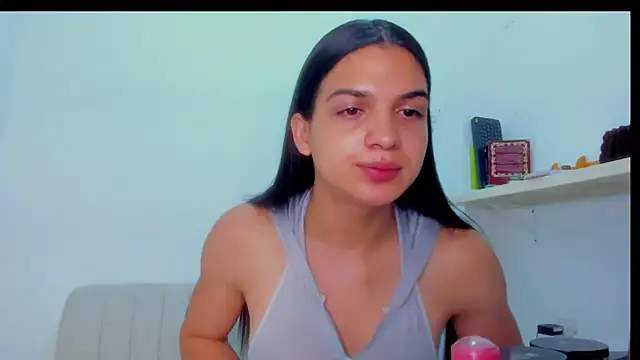 ISA BELLA VZL online show from April 7, 6:41 pm