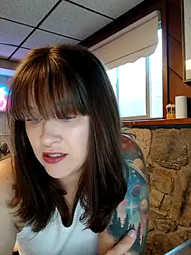 Snapshot of Ursulalane chatting on September 28, 12:49 am Ursulalane online show from September 28, 12:49 am