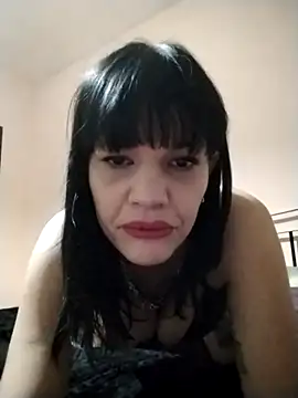 Snapshot of SarettaB90 chatting on February 18, 11:55 pm SarettaB90 online show from February 18, 11:55 pm