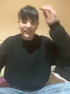 Snapshot of SarettaB90 chatting on March 4, 12:49 am SarettaB90 online show from March 4, 12:49 am