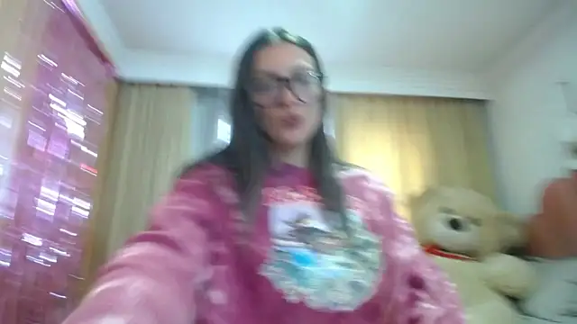 miss lilieth online show from February 25, 1:10 pm