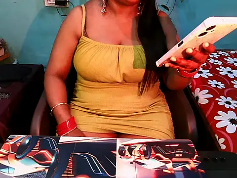 Snapshot of PREETI_BABY chatting on February 19, 6:04 pm PREETI BABY online show from February 19, 6:04 pm