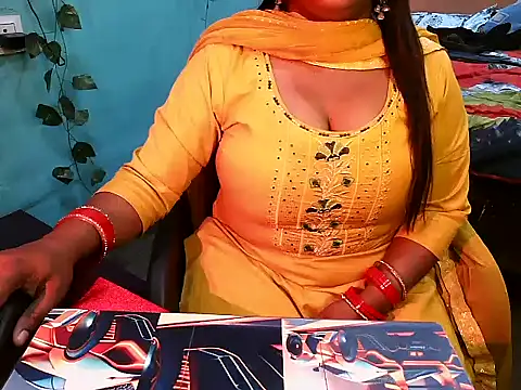 Snapshot of PREETI_BABY chatting on February 20, 8:27 am PREETI BABY online show from February 20, 8:27 am