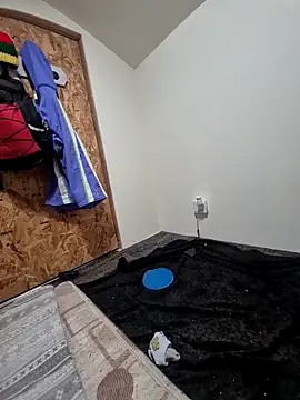 Snapshot of uratre chatting on December 21, 11:28 am uratre online show from December 21, 11:28 am