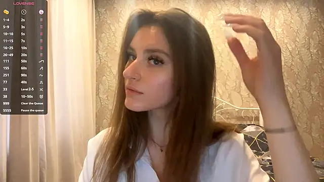 miainheat online show from November 28, 10:51 am