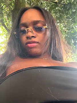 darle volant online show from December 14, 8:35 pm