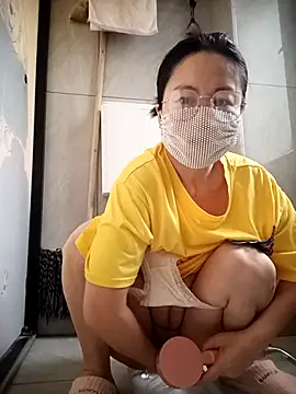 chengcheng12 online show from October 31, 11:50 pm