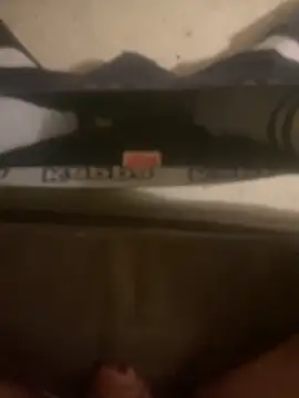 Snapshot of elpollon23876 chatting on October 26, 1:33 am elpollon23876 online show from October 26, 1:33 am