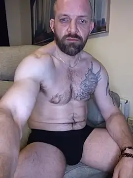 Snapshot of Andrewjames8391 chatting on February 23, 10:07 pm Andrewjames8391 online show from February 23, 10:07 pm