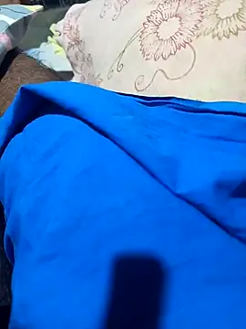 BabyHansi online show from February 9, 3:38 pm