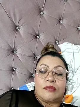 Asuna yuuky online show from April 12, 11:43 pm