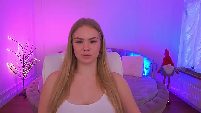 Snapshot of CelesteNoir chatting on January 14, 7:58 am CelesteNoir online show from January 14, 7:58 am