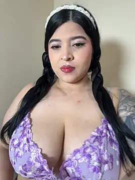 Vliacoooper2 online show from April 3, 10:57 am