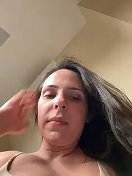 Snapshot of Lady_LauraRose chatting on December 20, 12:40 am Lady LauraRose online show from December 20, 12:40 am