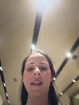 Snapshot of Lady_LauraRose chatting on January 14, 2:28 am Lady LauraRose online show from January 14, 2:28 am