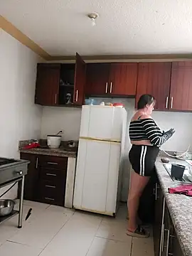 Miss-tetas online show from September 10, 4:51 pm