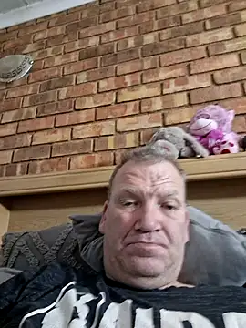 Snapshot of wallacelegend chatting on November 11, 6:02 am wallacelegend online show from November 11, 6:02 am