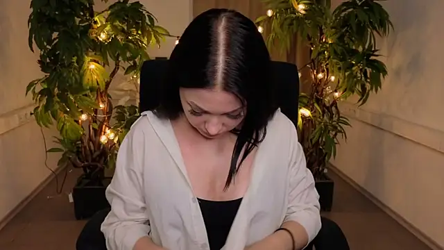 AmyStewart online show from July 16, 6:58 pm
