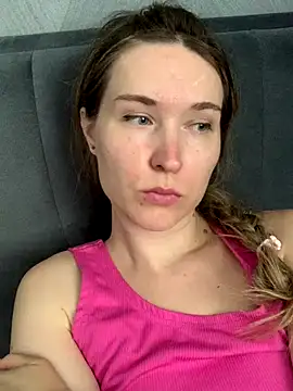 Snapshot of Jugira chatting on September 20, 2:29 pm Jugira online show from September 20, 2:29 pm