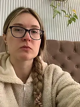 Jugira online show from February 17, 1:51 pm