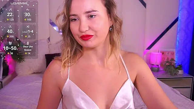 SofieBloom online show from October 9, 7:34 pm