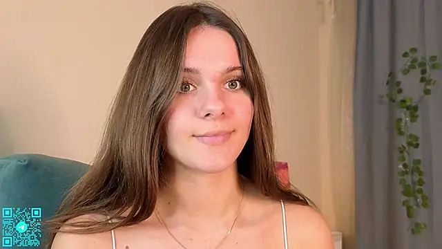 chloemilka online show from October 20, 5:57 pm