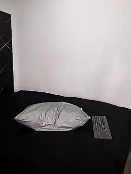 Snapshot of Teffy_chell chatting on January 10, 1:02 pm Teffy chell online show from January 10, 1:02 pm