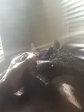 Snapshot of Kaalum561 chatting on January 9, 2:20 pm Kaalum561 online show from January 9, 2:20 pm