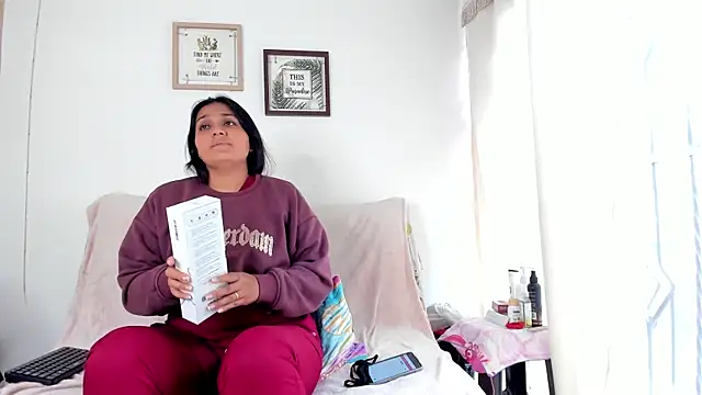 selena jhonson online show from February 27, 3:01 pm