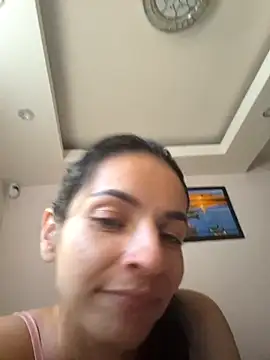 Snapshot of karol_rose chatting on October 10, 12:04 pm karol rose online show from October 10, 12:04 pm