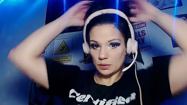 Snapshot of ovmilf chatting on April 29, 12:09 pm ovmilf online show from April 29, 12:09 pm