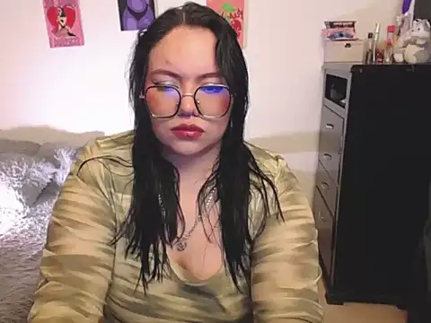 maily888  online show from September 22, 5:37 pm