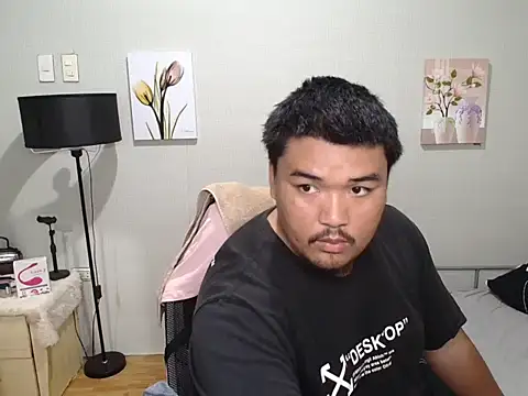 Snapshot of arthur_shelby2 chatting on March 25, 1:17 pm arthur shelby2 online show from March 25, 1:17 pm